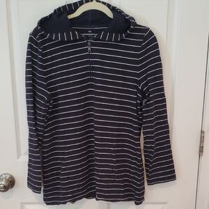 Talbots Navy and White Knit Top
